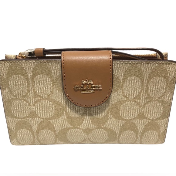 NWOT - COACH Tech Wallet In Colorblock Signature Canvas - Picture 8 of 9